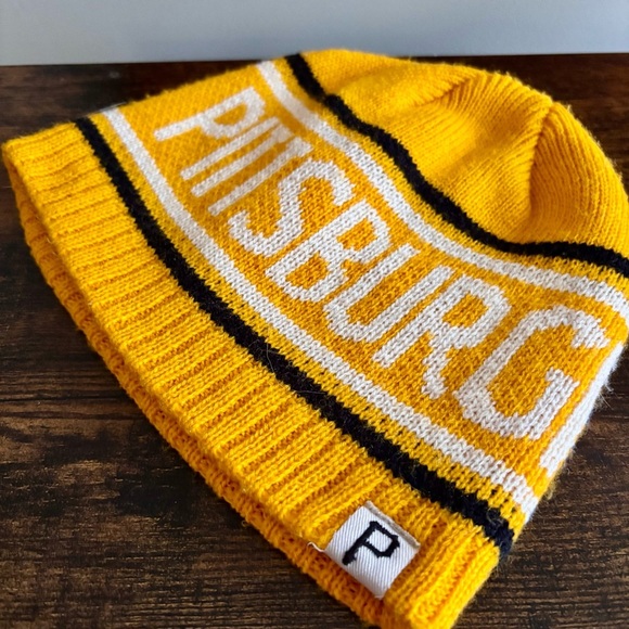 MLB| Pittsburgh Pirates ‘47 Brand Yellow/Black Knit Beanie Hat Adult Sz O/S - Picture 2 of 4